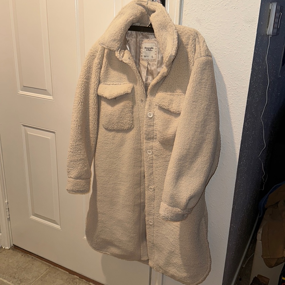 AF Abercrombie and Fitch faux fur long jacket shacket coat Bloggers favorites